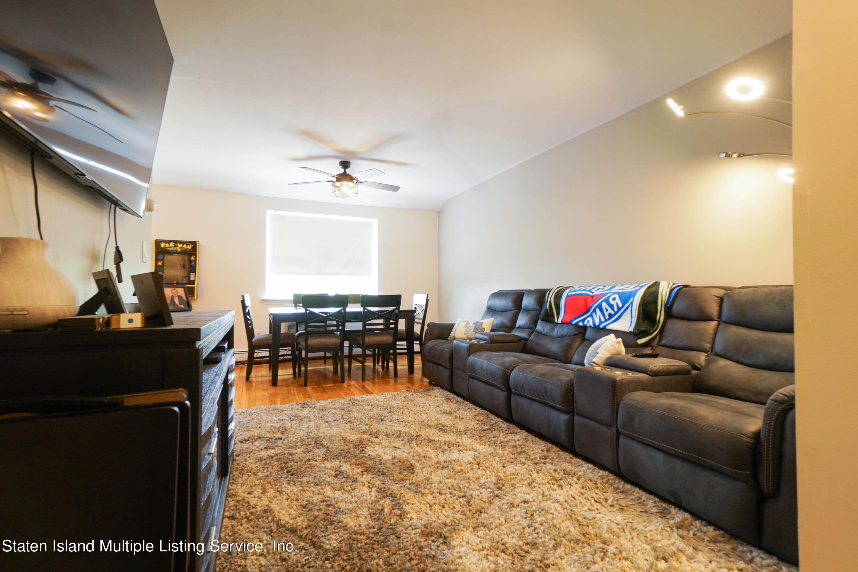 3486 Amboy Road, Unit 2F Staten Island, NY 10306 - Photo 4 of 24 DSC04797