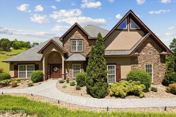 $1,250,000 | 3419 Bentwood Drive, Kodak, TN 37764