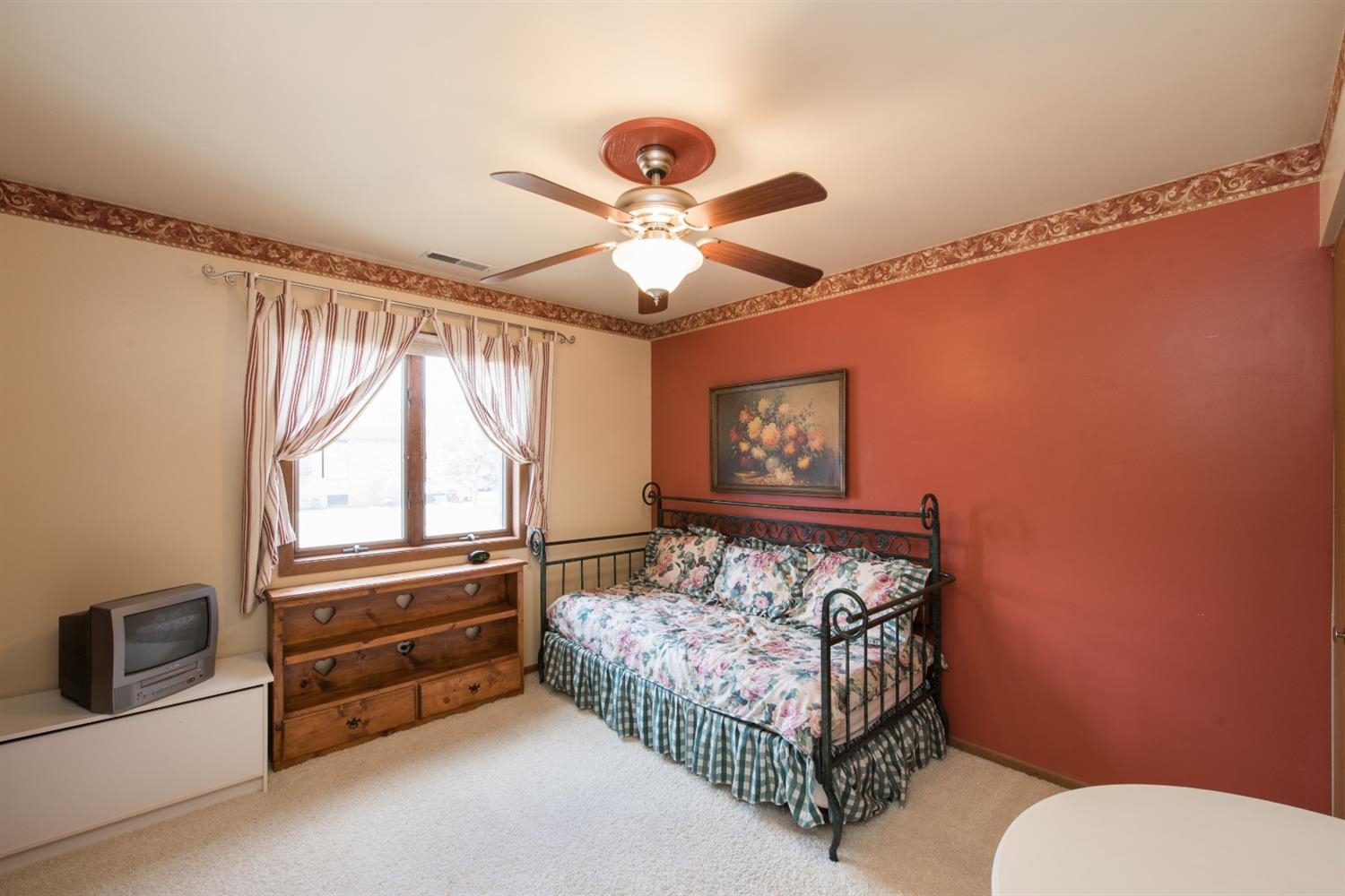 9621 Merrillville Road, Unit 201 Crown Point, IN 46307 - Photo 7 of 10 1500x1000