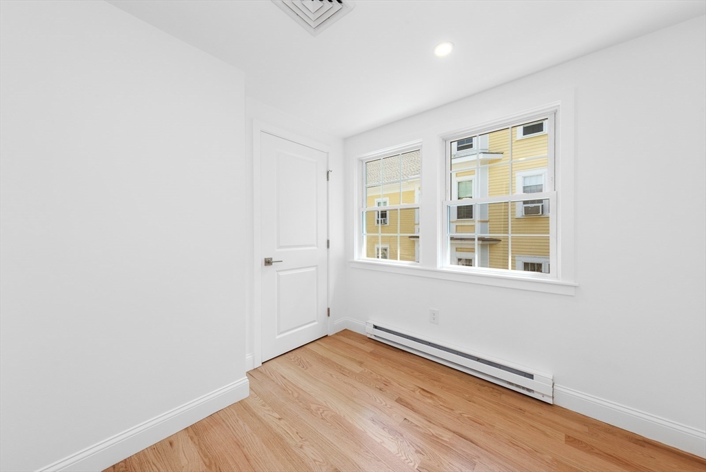 22 Park Street, Unit B Wakefield, MA 01880 - Photo 18 of 29
