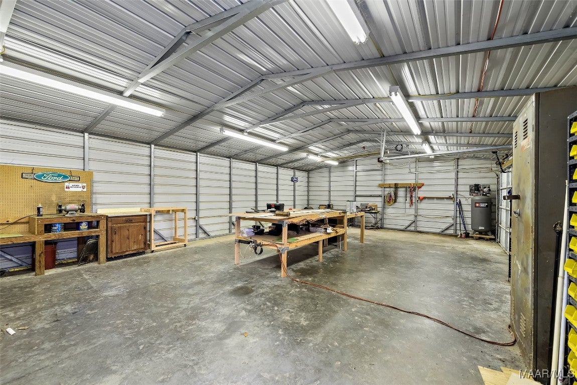 309 Chickasaw Road Enterprise, AL 36330 - Photo 32 of 48 Gallery Image 32