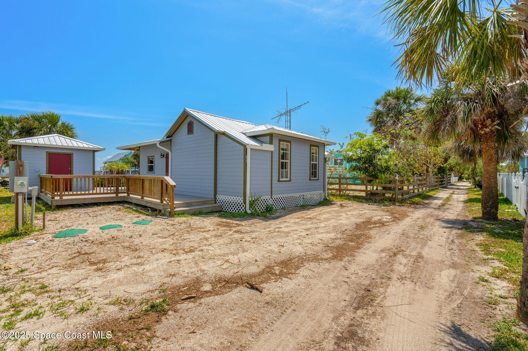 36 Vip Island, Unit A Grant, FL 32949 - Photo 23 of 63 17-web-or-mls-DSC04235