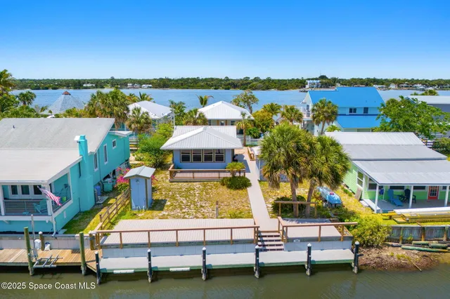 $495,000 | 36 Vip Island, Unit A, Grant, FL 32949