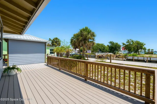 $495,000 | 36 Vip Island, Unit A, Grant, FL 32949
