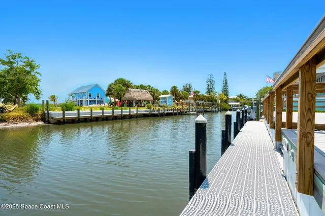 $495,000 | 36 Vip Island, Unit A, Grant, FL 32949