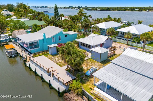 $495,000 | 36 Vip Island, Unit A, Grant, FL 32949