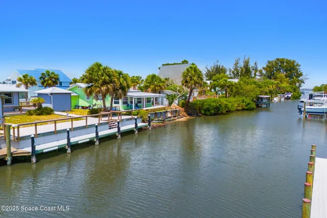 $495,000 | 36 Vip Island, Unit A, Grant, FL 32949