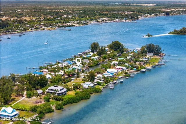 $495,000 | 36 Vip Island, Unit A, Grant, FL 32949