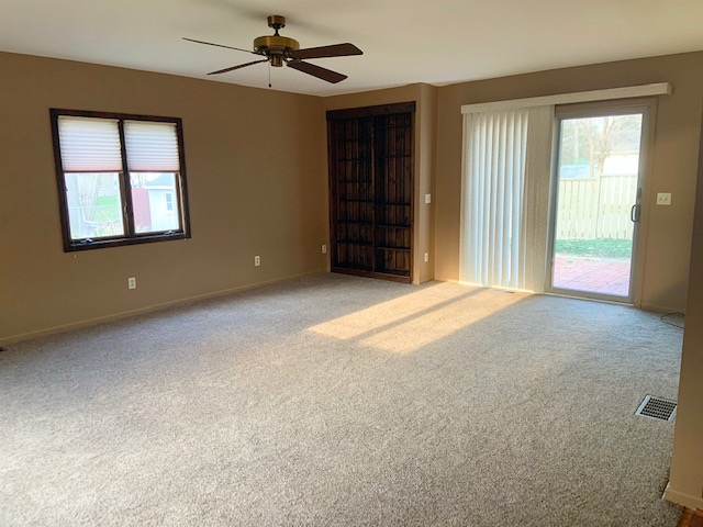 1456 West Judd Road Flint, MI 48507 - Photo 2 of 20 Family Room