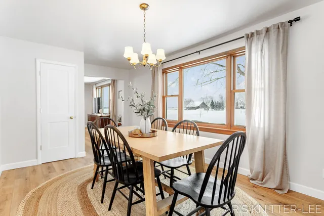 $375,000 | 5761 120th Avenue, Holland, MI 49424