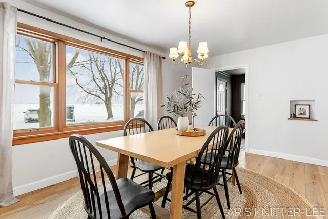 $375,000 | 5761 120th Avenue, Holland, MI 49424