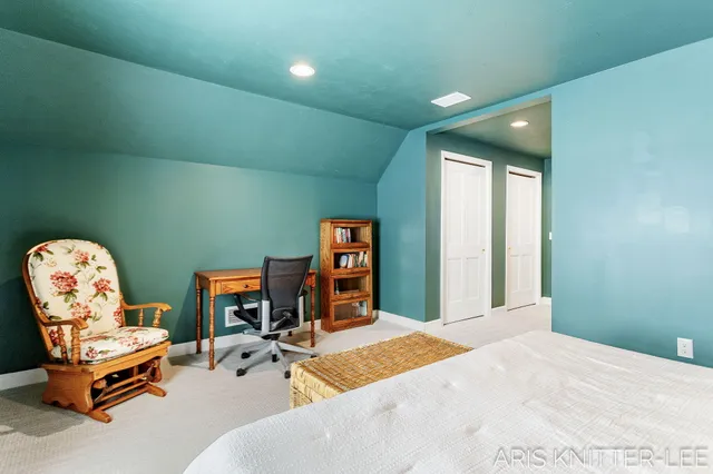 $375,000 | 5761 120th Avenue, Holland, MI 49424