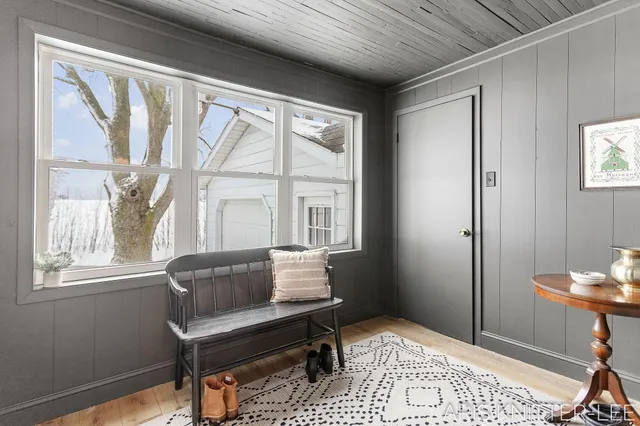 $375,000 | 5761 120th Avenue, Holland, MI 49424