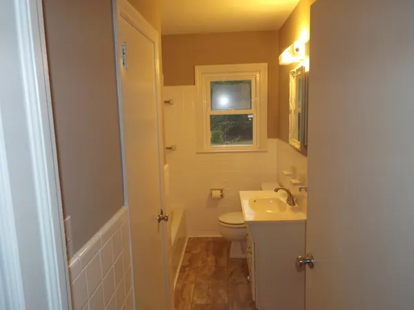 a bathroom with a toilet