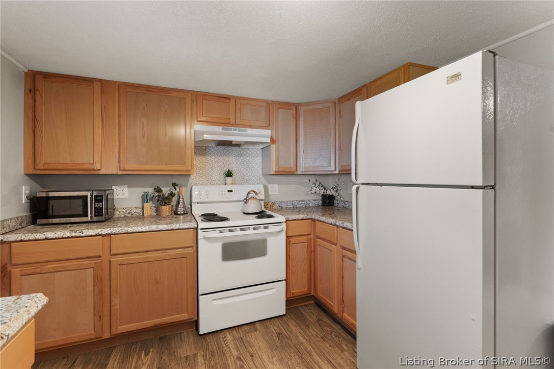 920 Valley View Road New Albany, IN 47150 - Photo 11 of 23