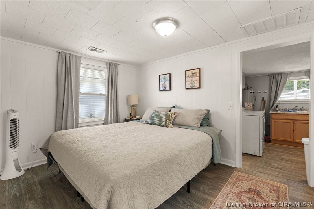 920 Valley View Road New Albany, IN 47150 - Photo 13 of 23