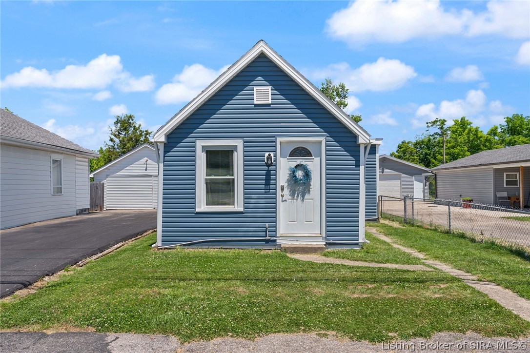 920 Valley View Road New Albany, IN 47150 - Photo 16 of 23