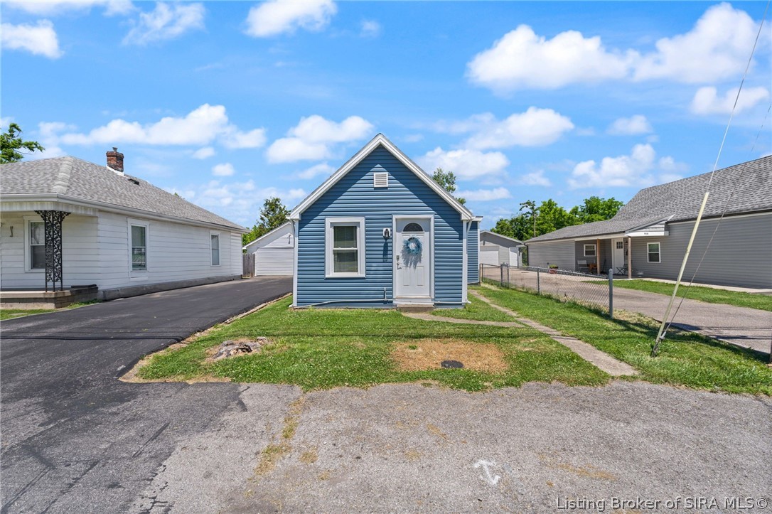 920 Valley View Road New Albany, IN 47150 - Photo 17 of 23