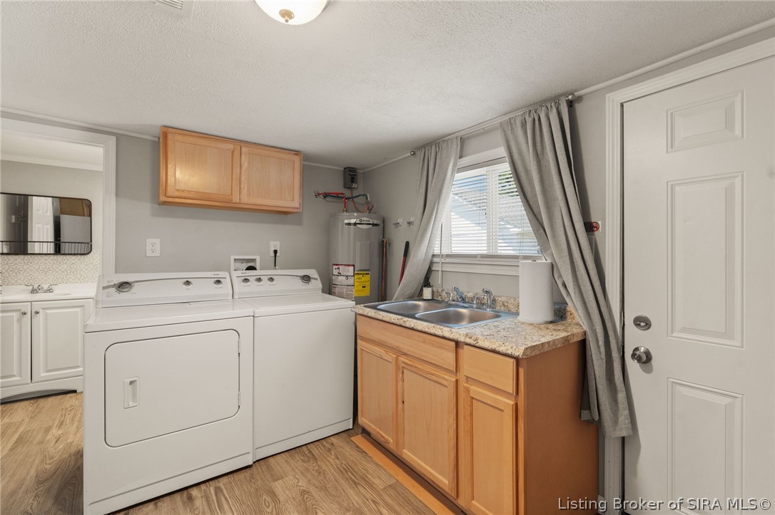 920 Valley View Road New Albany, IN 47150 - Photo 9 of 23