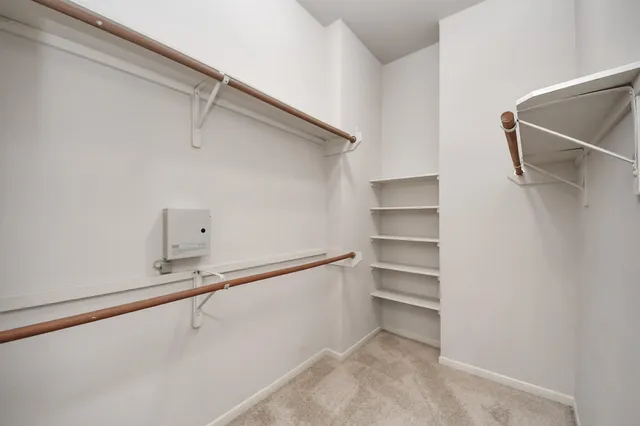 $459,900 | 70 North Lace Arbor Drive, The Woodlands, TX 77382