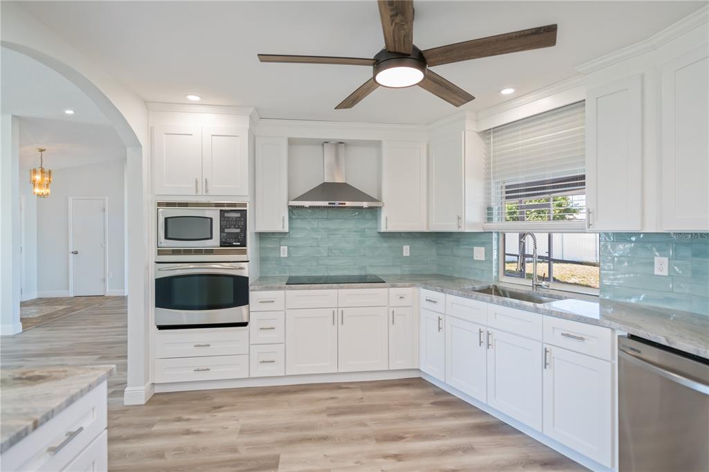 7095 Beardsley Street Englewood, FL 34224 - Photo 11 of 73