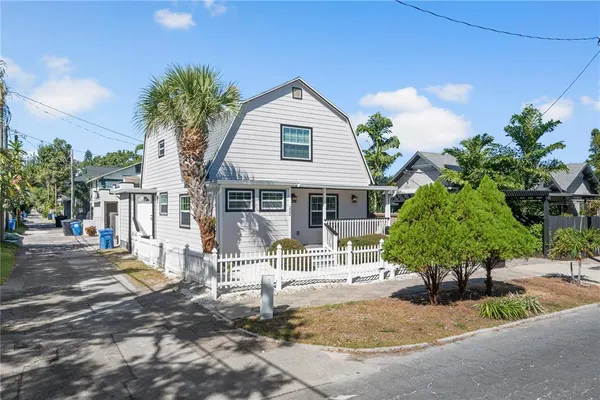 $699,500 | 222 25th Street North, St. Petersburg, FL 33713