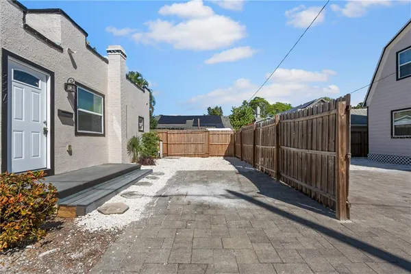 $699,500 | 222 25th Street North, St. Petersburg, FL 33713