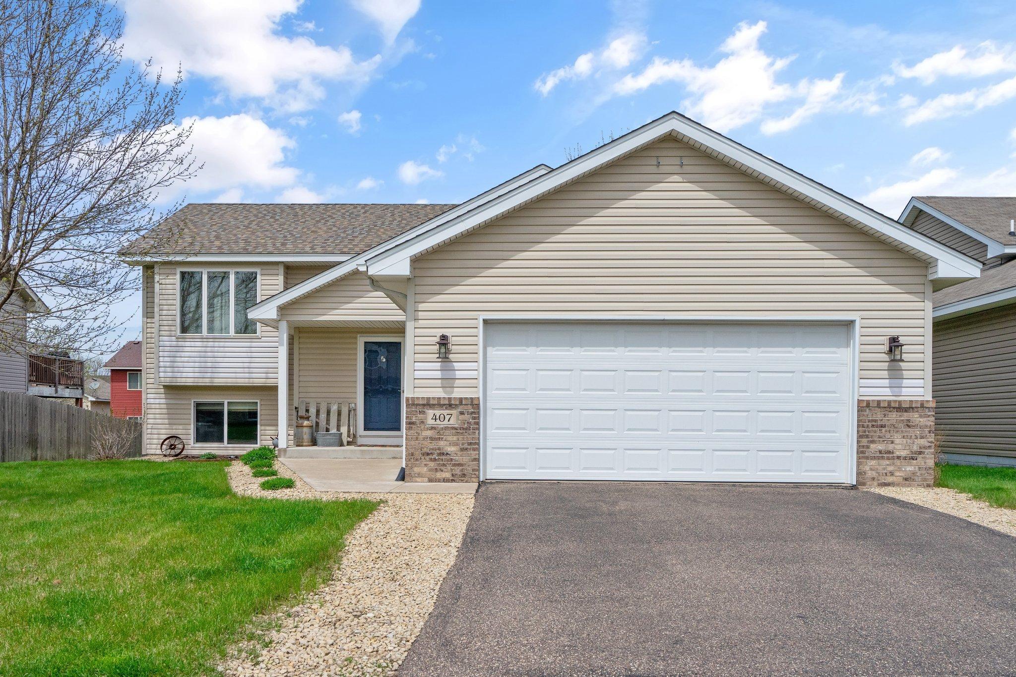 407 Rodeo Drive Northwest Isanti, MN 55040 - Photo 1 of 37 Gallery Image 1