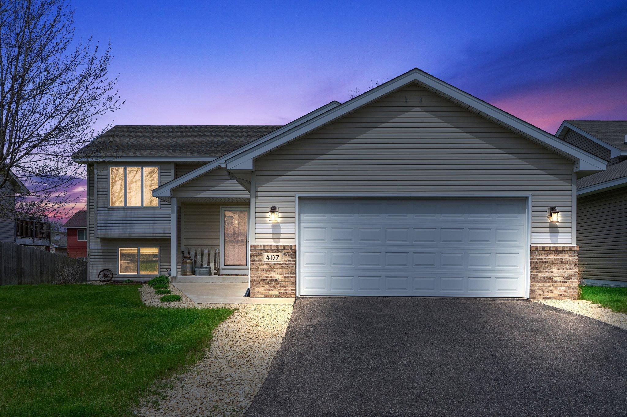 407 Rodeo Drive Northwest Isanti, MN 55040 - Photo 2 of 37 Gallery Image 2