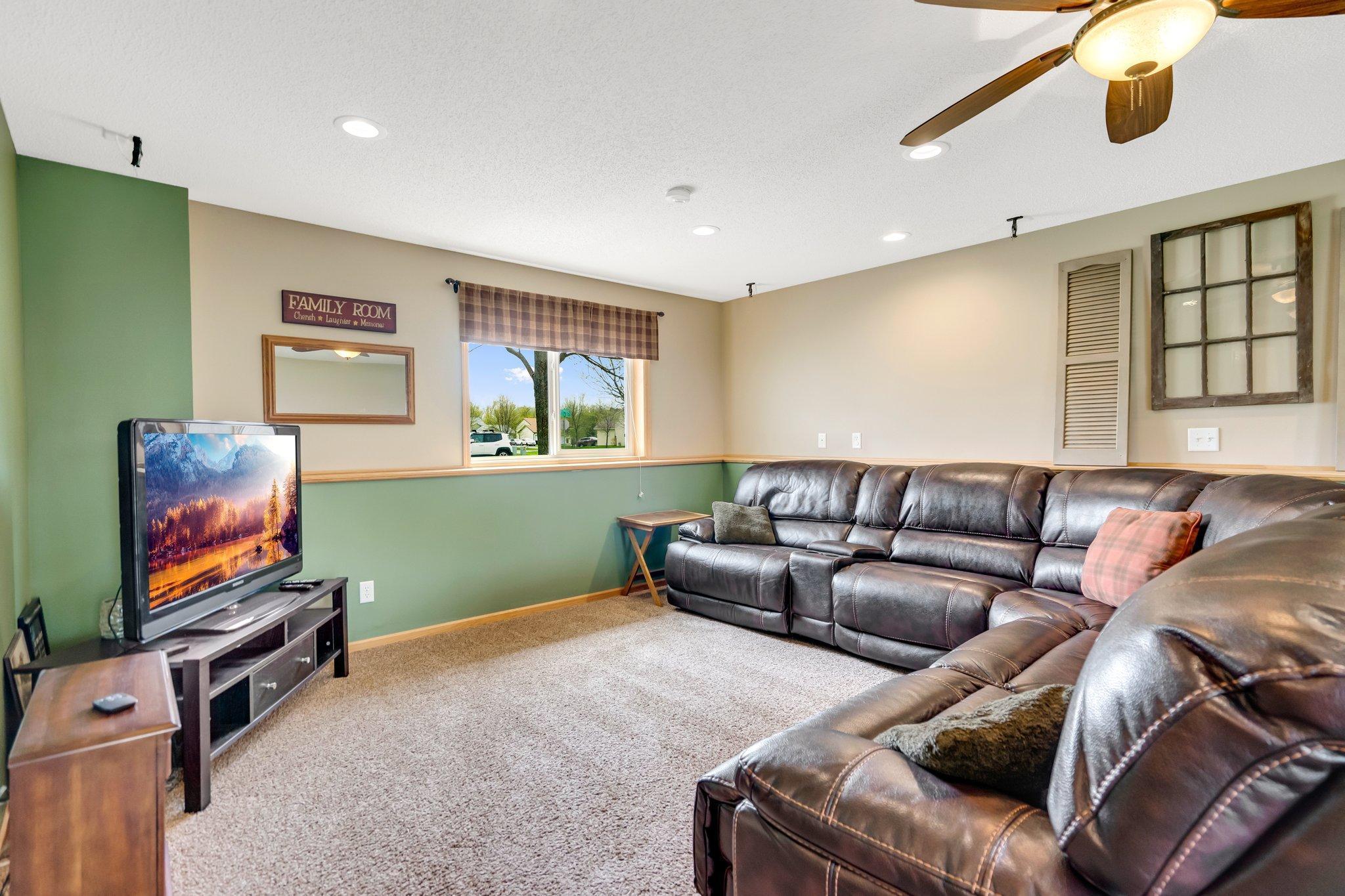 407 Rodeo Drive Northwest Isanti, MN 55040 - Photo 26 of 37 Gallery Image 26