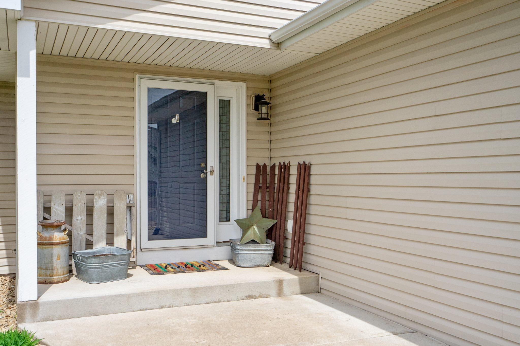 407 Rodeo Drive Northwest Isanti, MN 55040 - Photo 4 of 37 Gallery Image 4