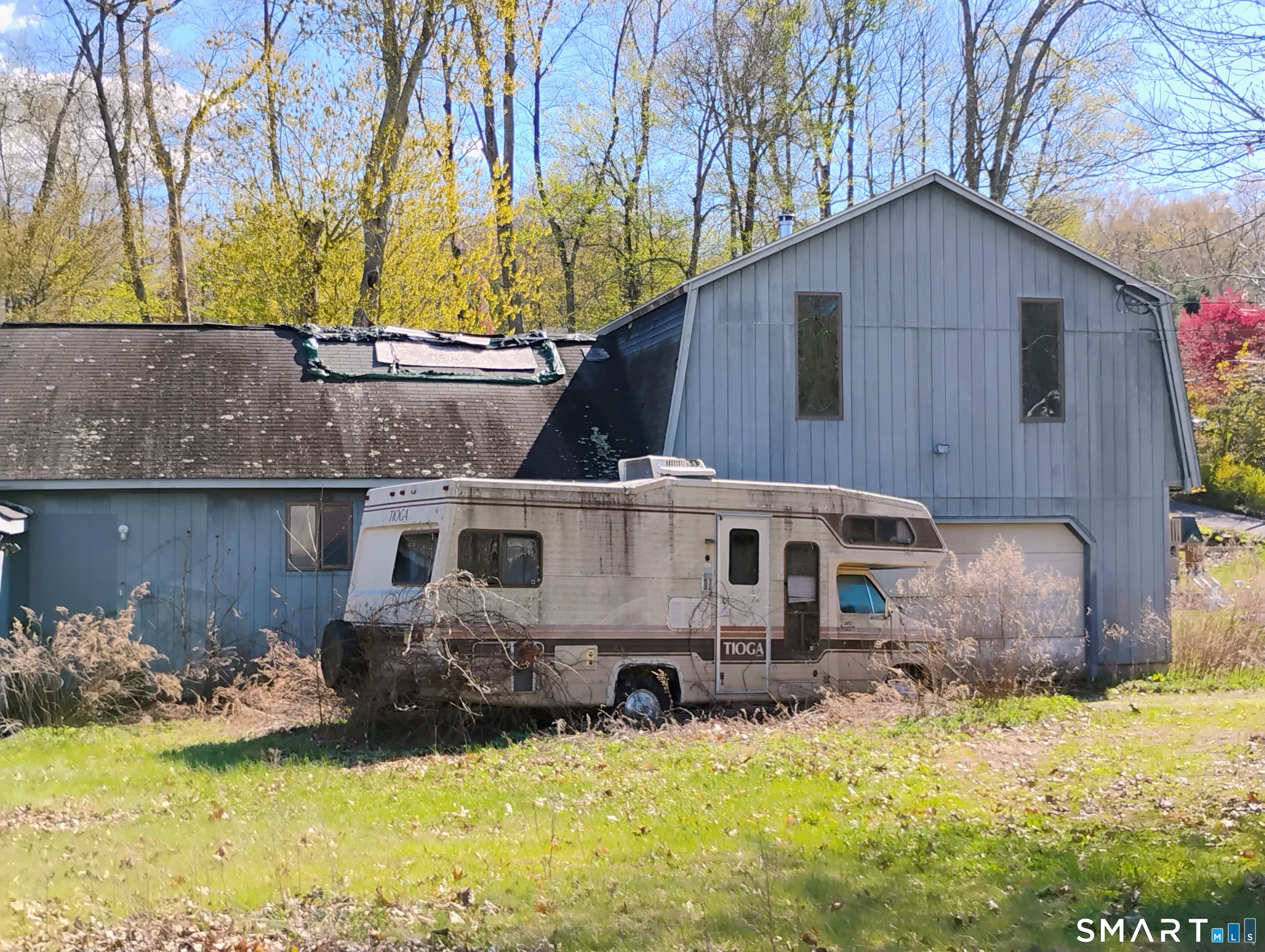 5 Todds Road Newtown, CT 06482 - Photo 2 of 15
