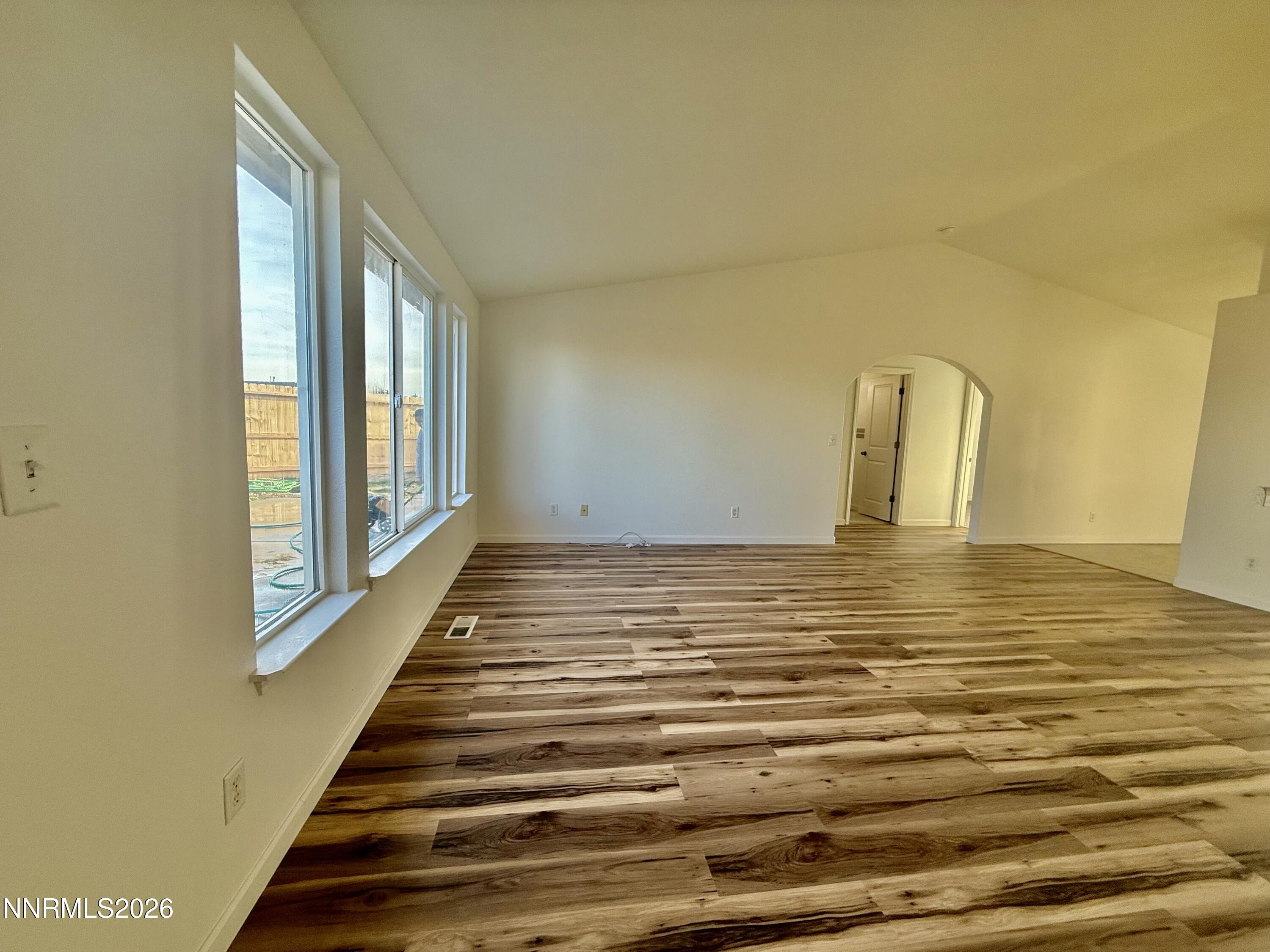 604 Keppel Street Fallon, NV 89406 - Photo 8 of 26 IMG_5605