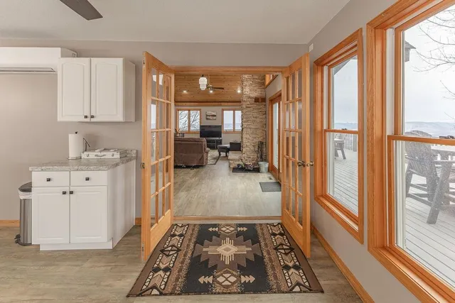 $599,000 | S8011 Eagle Crest Drive, De Soto, WI 54624