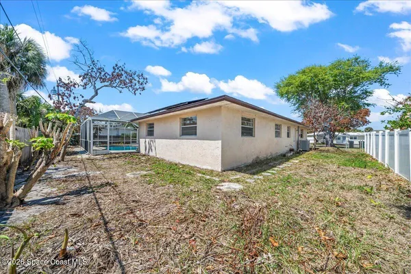 $635,000 | 419 10th Avenue, Indialantic, FL 32903