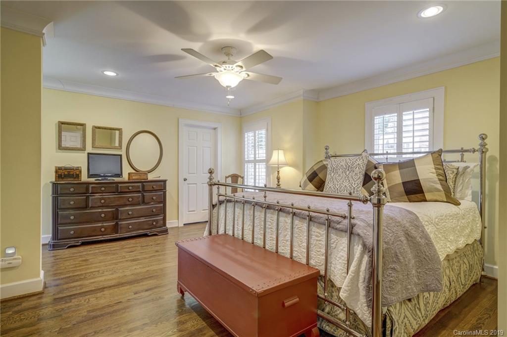 244 Grey Road Davidson, NC 28036 - Photo 20 of 36 Gallery Image 20