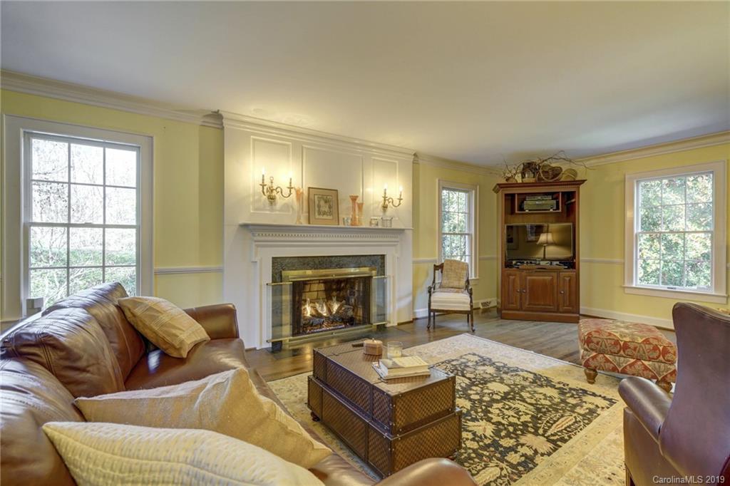 244 Grey Road Davidson, NC 28036 - Photo 7 of 36 Gallery Image 7