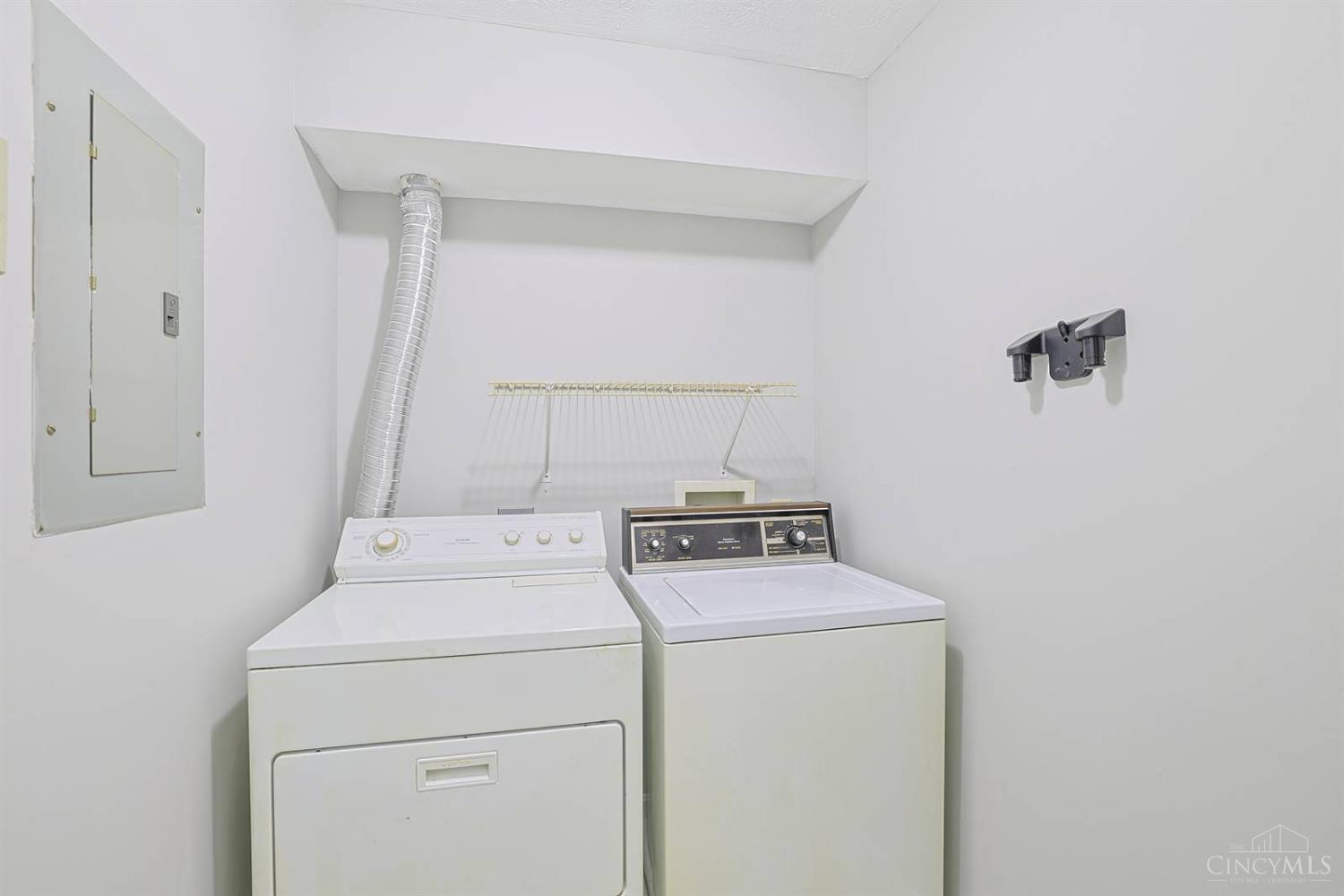 817 Neeb Road, Unit 5 Cincinnati, OH 45233 - Photo 21 of 24