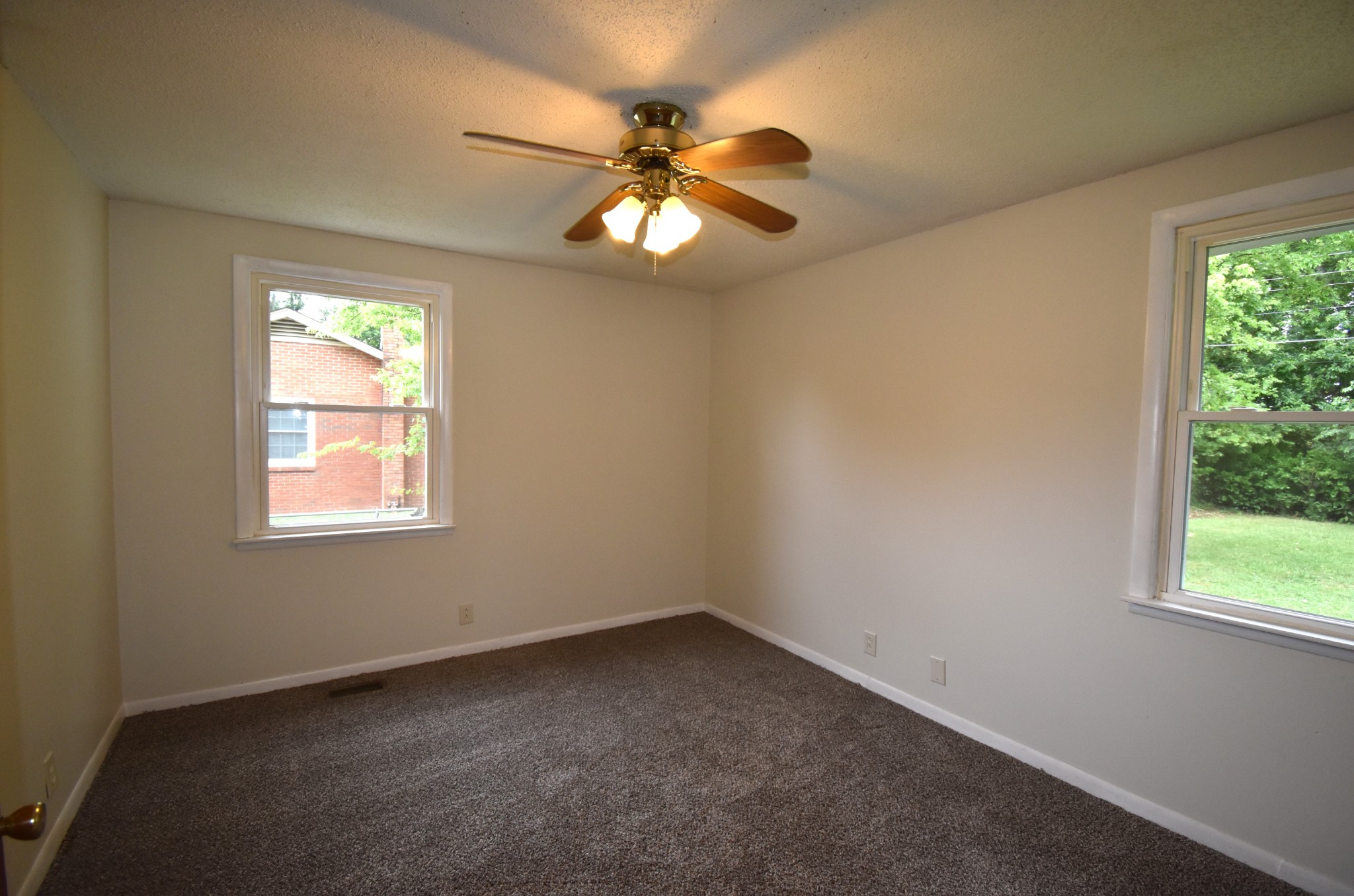2602 Burch Road Clarksville, TN 37042 - Photo 15 of 18