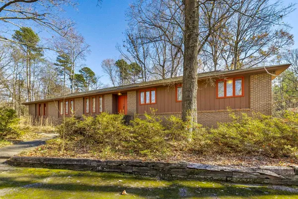 $540,000 | 132 State Rd S-42-8449, Spartanburg, SC 29303