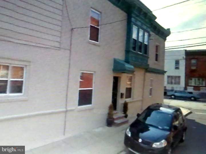 1817 South 5th Street Philadelphia, PA 19148 - Photo 2 of 13 Exterior