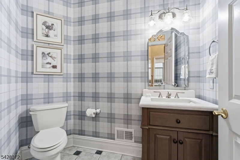 188 Meyersville Road Chatham, NJ 07928 - Photo 12 of 31