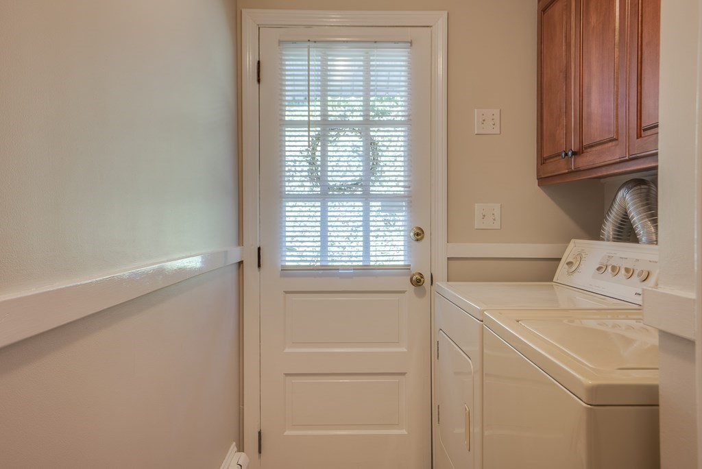 34 Apache Trail Arlington, MA 02474 - Photo 18 of 36