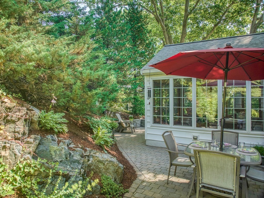 34 Apache Trail Arlington, MA 02474 - Photo 27 of 36