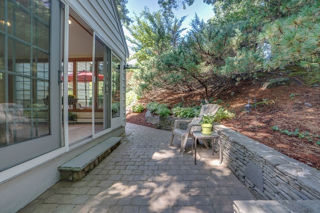 34 Apache Trail Arlington, MA 02474 - Photo 30 of 36