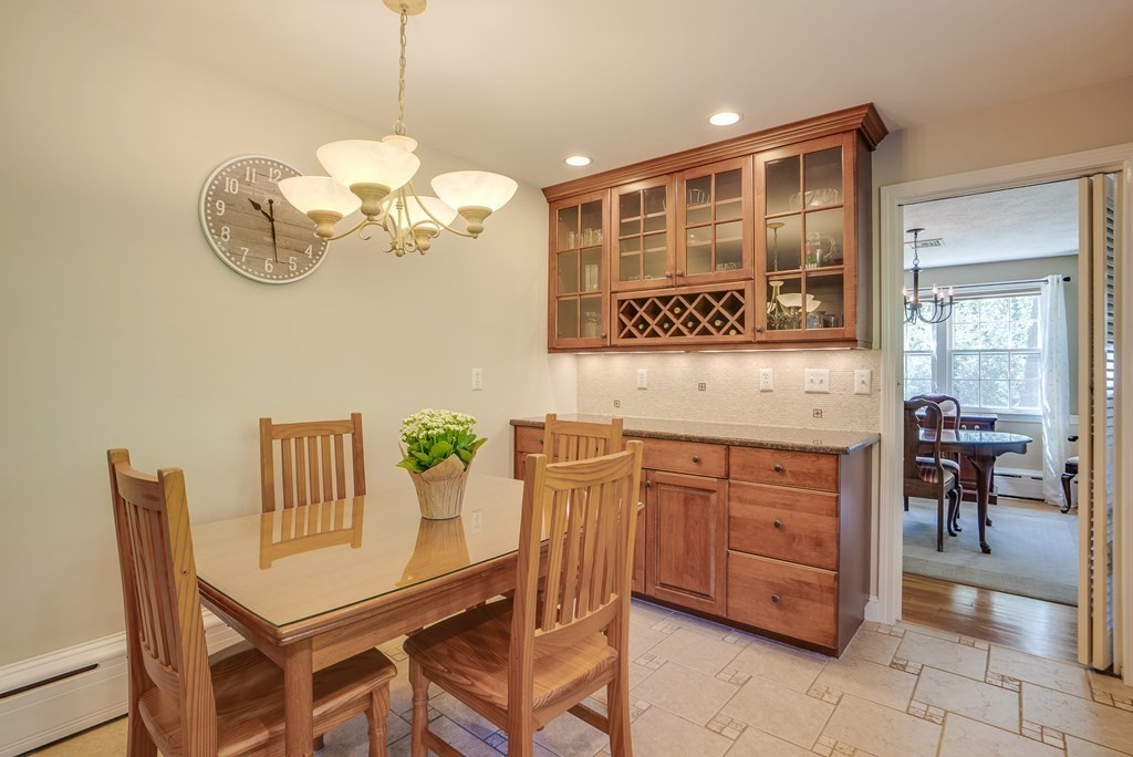 34 Apache Trail Arlington, MA 02474 - Photo 4 of 36