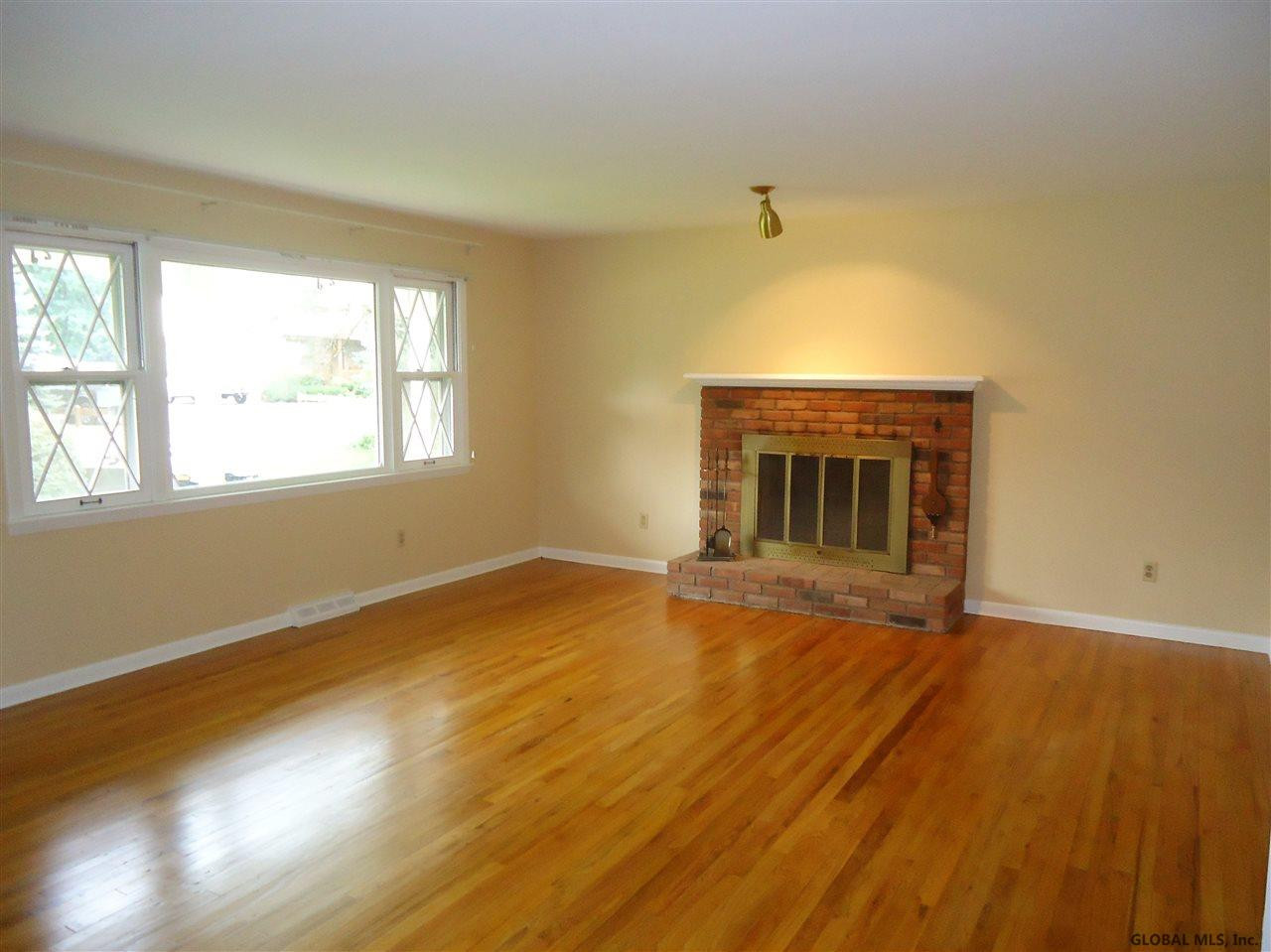 1208 Fort Hunter Road Rotterdam, NY 12303 - Photo 12 of 25 Photo 12