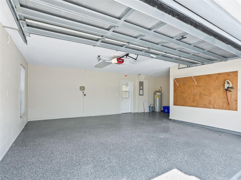12321 Southeast 176th Loop Summerfield, FL 34491 - Photo 30 of 51 a view of a livingroom with an entryway