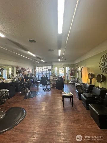 $4,500,000 | 101 South 1st Street, Shelton, WA 98584