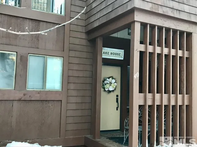a view of a house with street